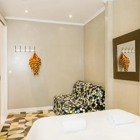 Traveling To 309 Santa Catarina Apartman Lisboa