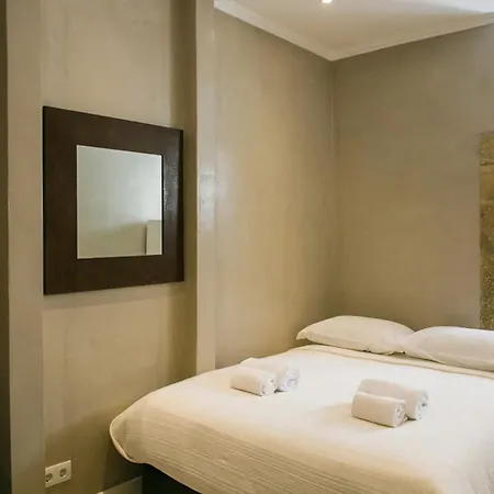 Traveling To 309 Santa Catarina Apartman Lisboa